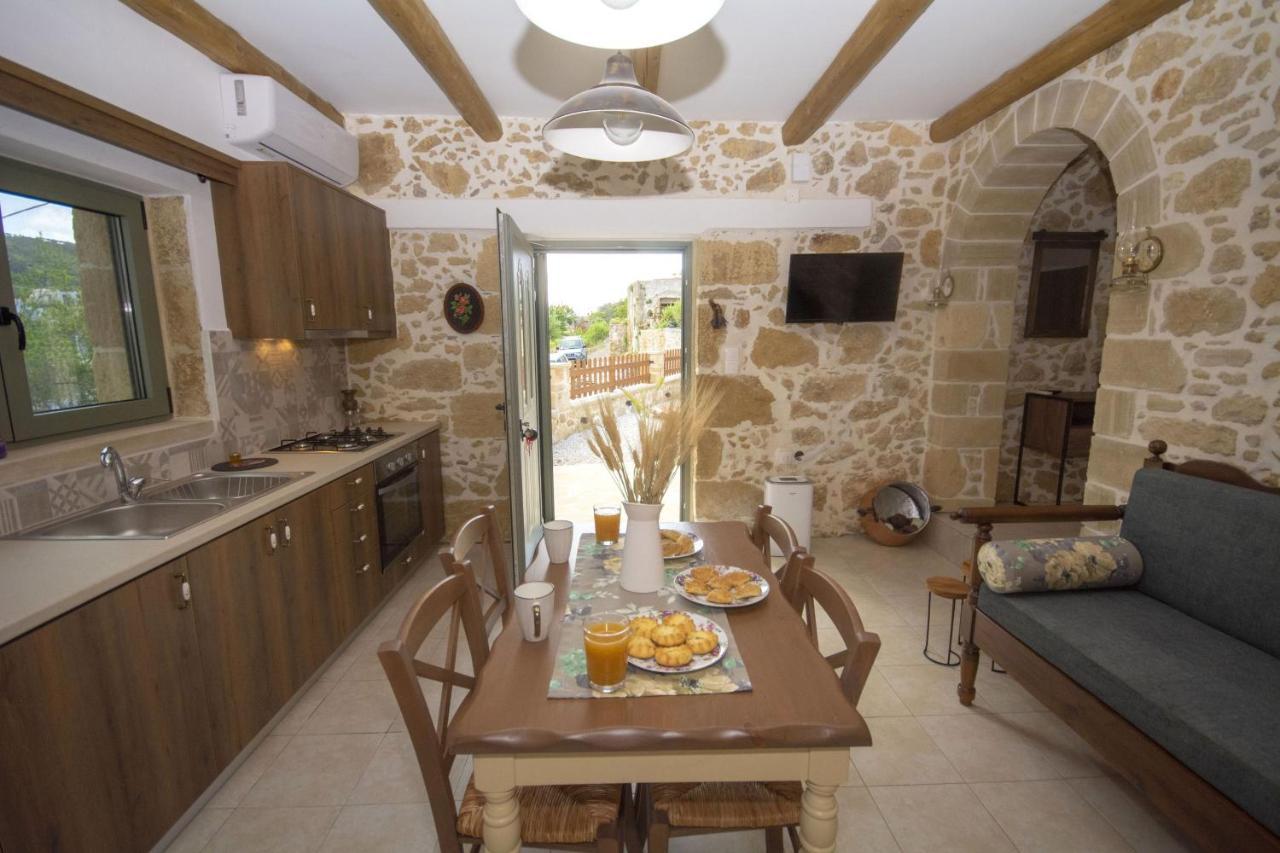 Pamelas House With Jacuzzi Kíssamos Dış mekan fotoğraf