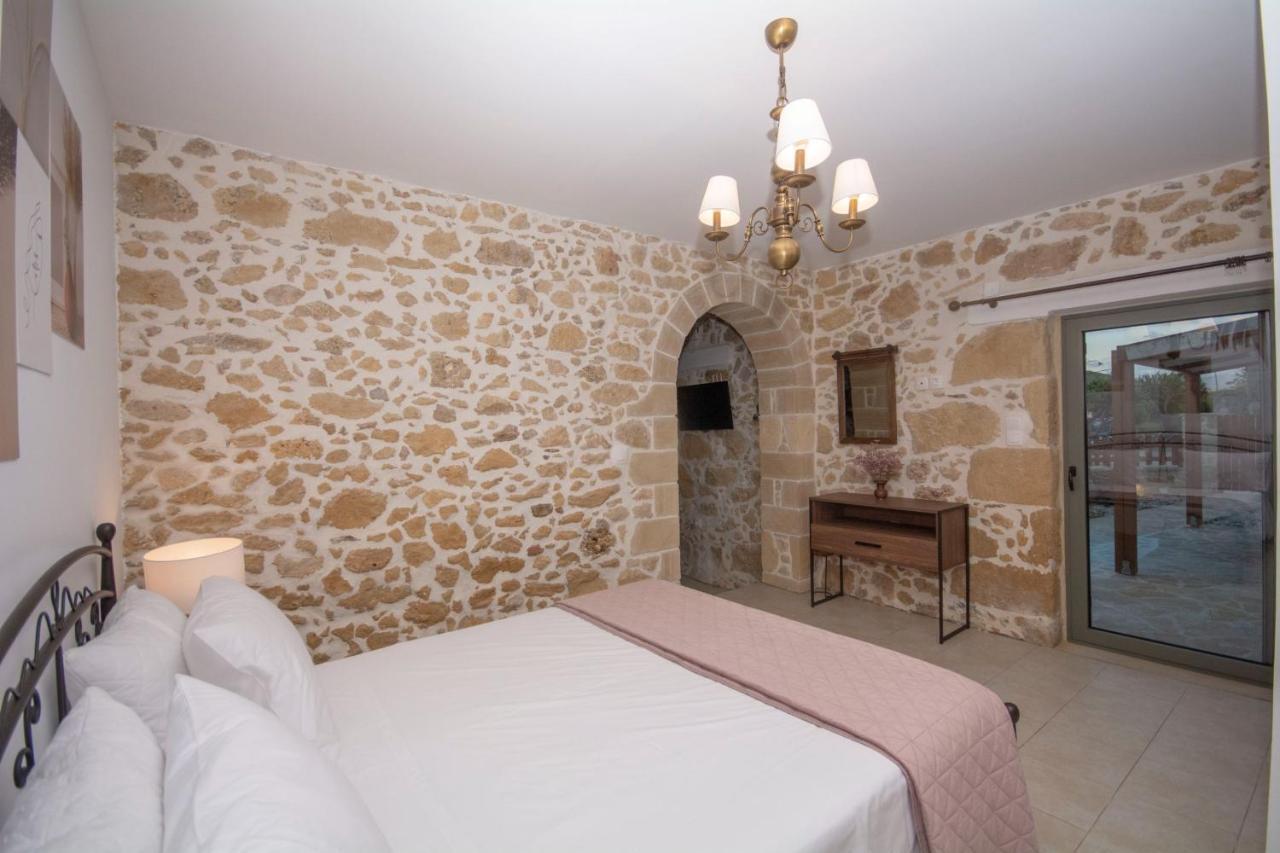 Pamelas House With Jacuzzi Kíssamos Dış mekan fotoğraf