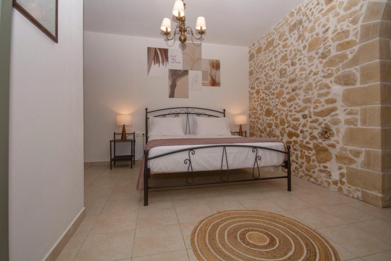 Pamelas House With Jacuzzi Kíssamos Dış mekan fotoğraf