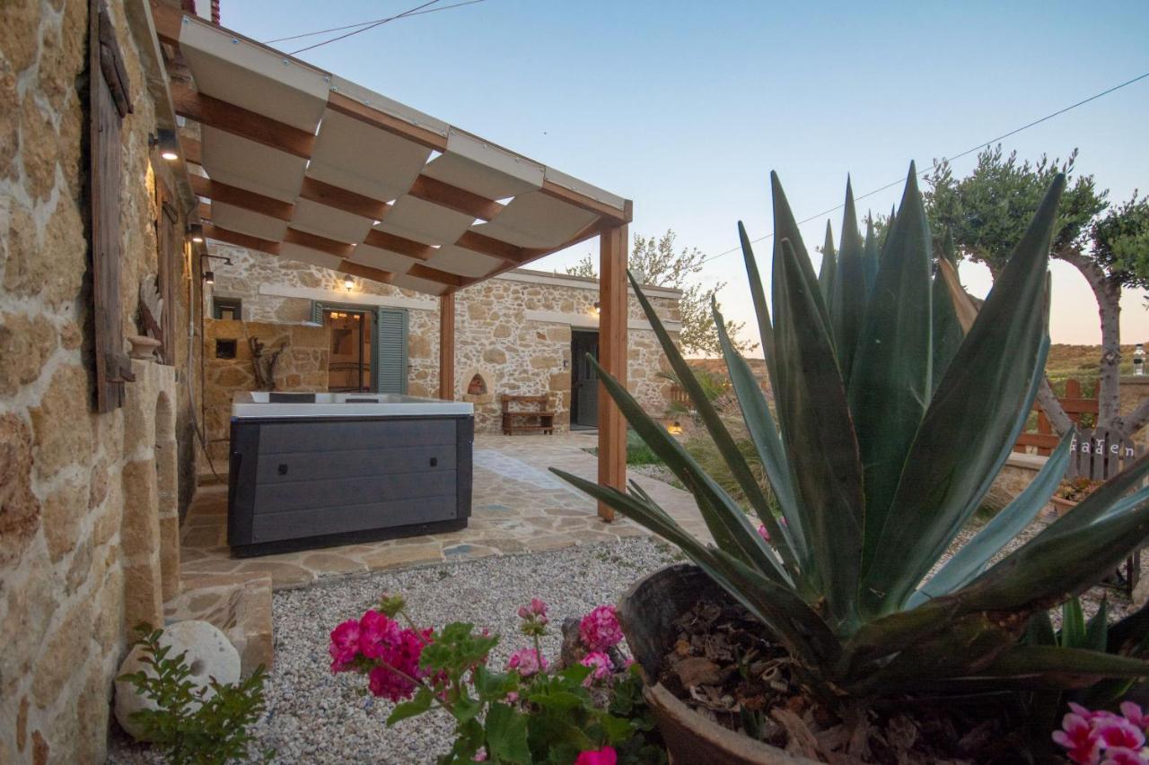Pamelas House With Jacuzzi Kíssamos Dış mekan fotoğraf