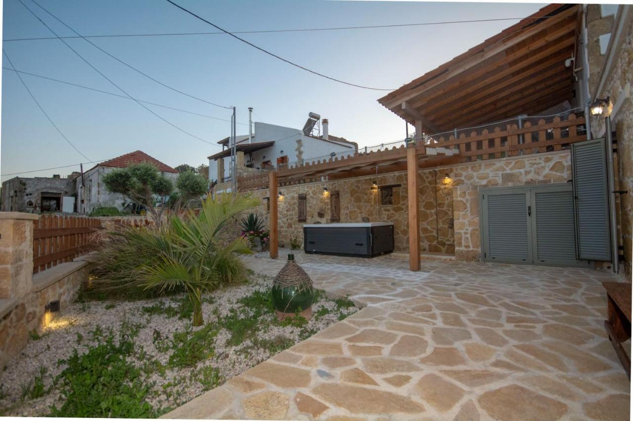 Pamelas House With Jacuzzi Kíssamos Dış mekan fotoğraf