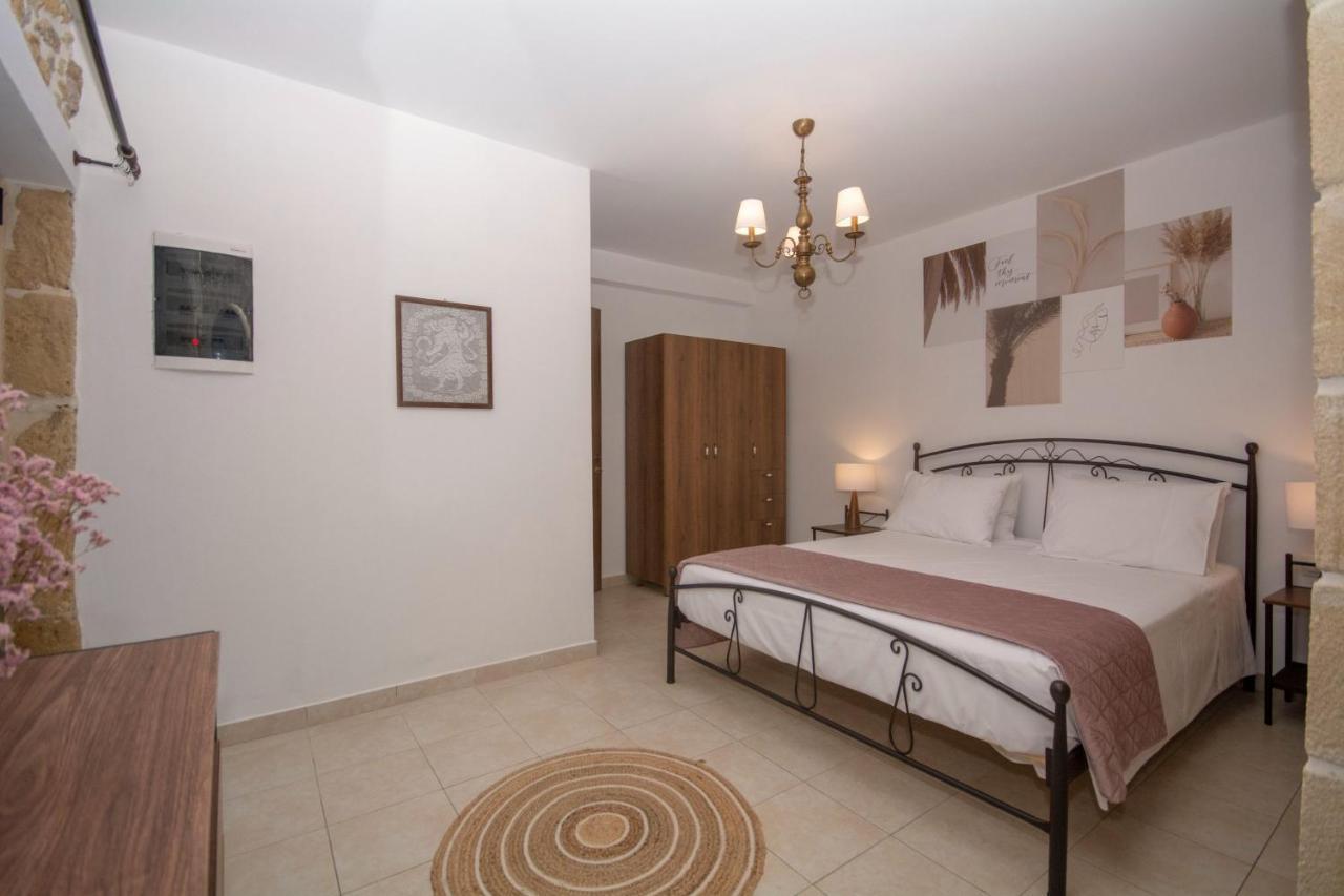 Pamelas House With Jacuzzi Kíssamos Dış mekan fotoğraf